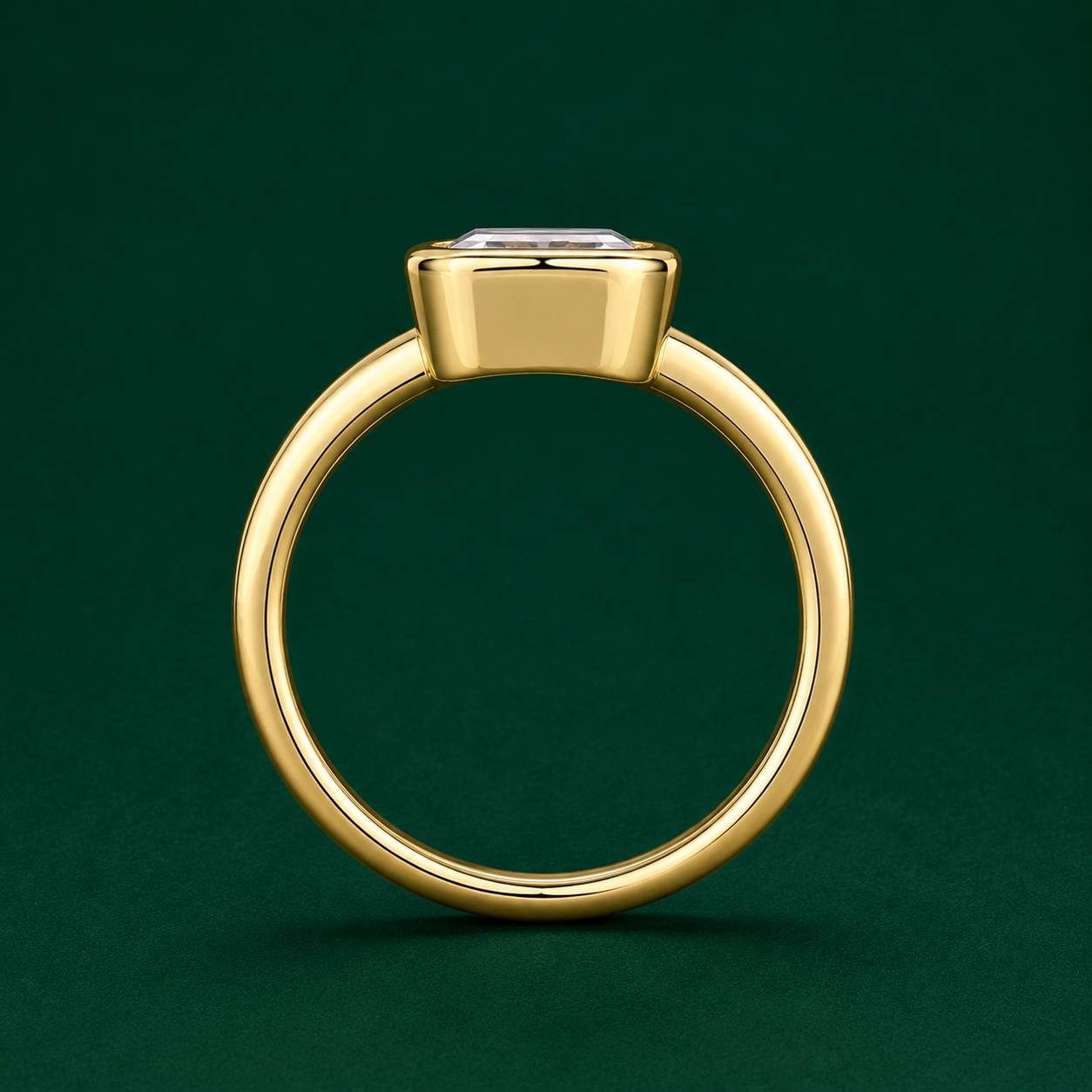 Sigrid Bezel Ring