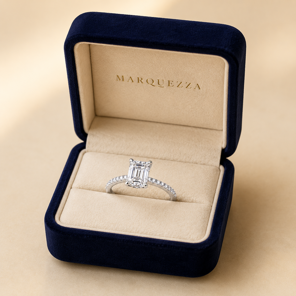 Alva Pavé Ring