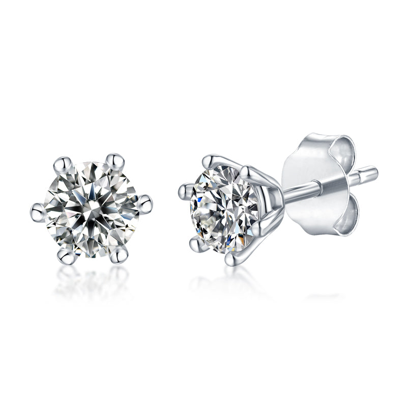 Signe Solitaire Studs detail